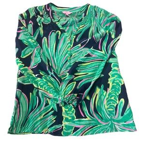 Lilly Pulitzer size small Blouse 100% Silk